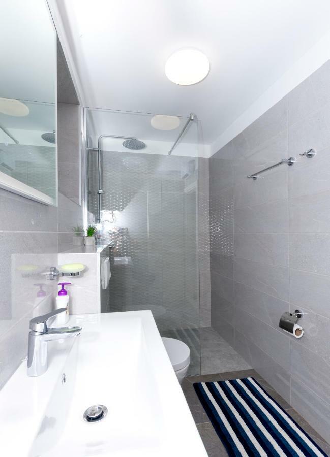 Apartments West Coast Спліт Екстер'єр фото