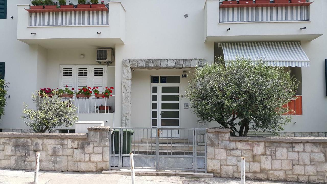 Apartments West Coast Спліт Екстер'єр фото