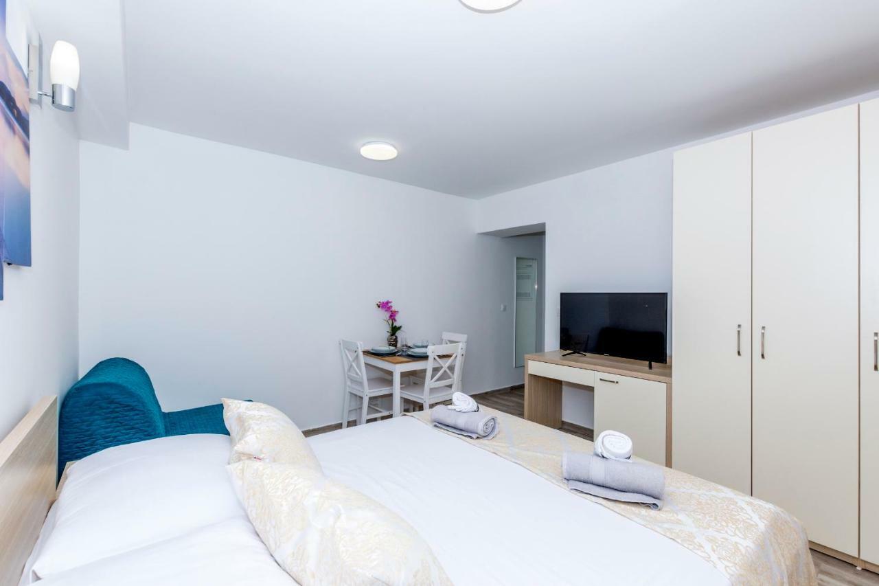 Apartments West Coast Спліт Екстер'єр фото